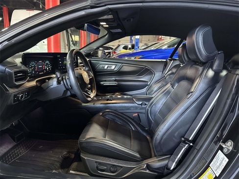 Used 2024 Ford Mustang GT Premium image 20