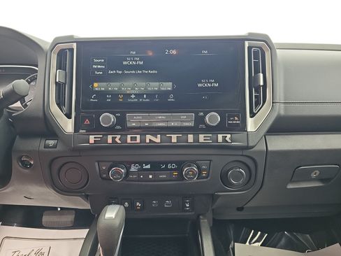 Used 2026 Nissan Frontier SV w/ SV Convenience Package RWD image 17