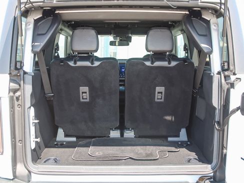 Used 2024 Ford Bronco Wildtrak image 28