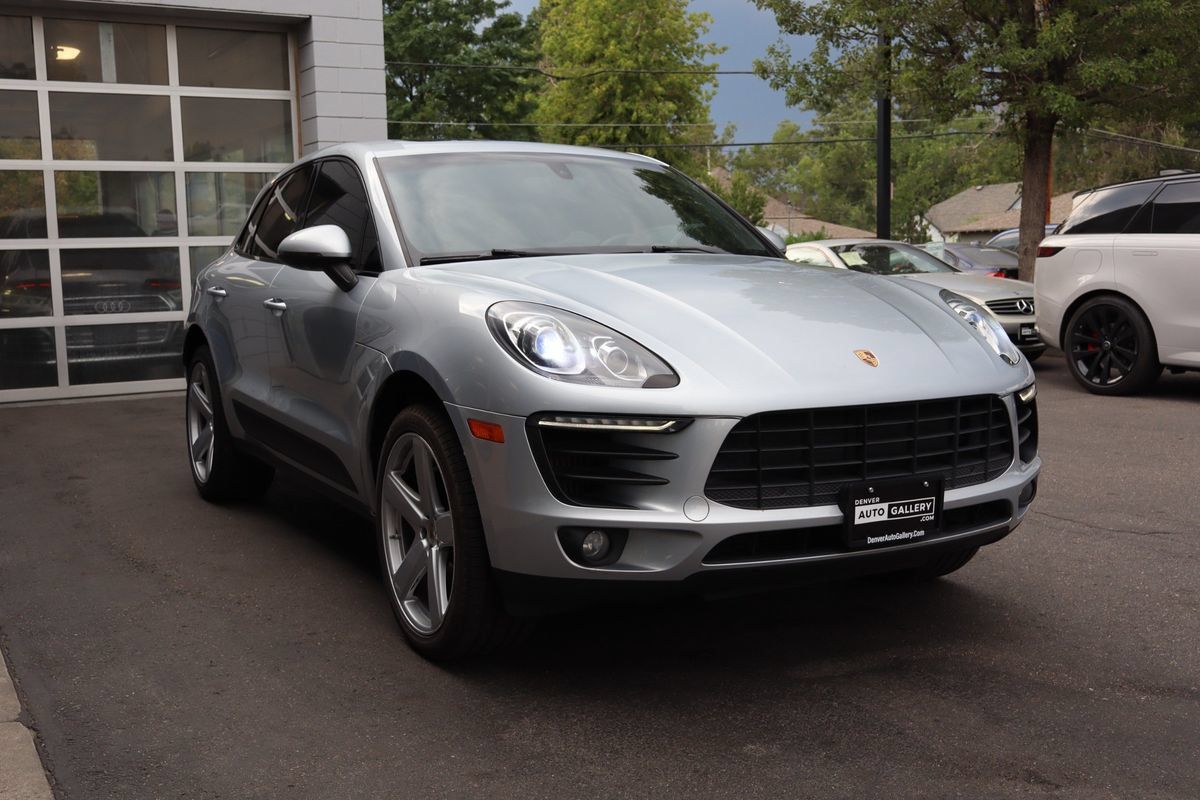 Used 2016 Porsche Macan S AWD/4WD image 6