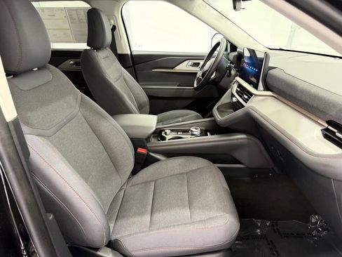 Certified 2025 Ford Explorer Active AWD/4WD image 22
