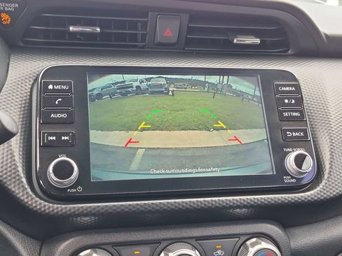 Used 2023 Nissan Kicks SV FWD image 12