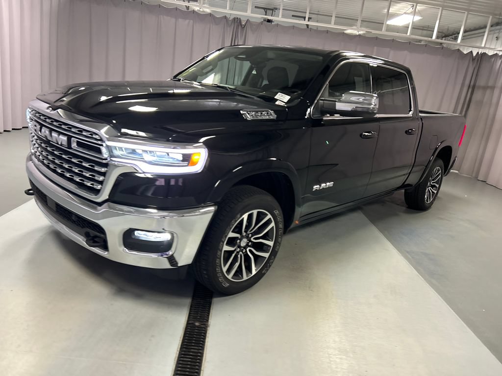 Used 2025 RAM 1500 Limited AWD/4WD image 3
