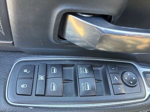 Used 2019 RAM 2500 Limited AWD/4WD image 15