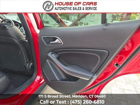 Used 2016 Mercedes-Benz GLA 250 4MATIC image 48