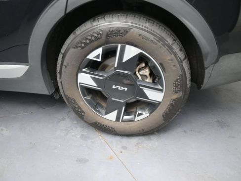 Used 2026 Kia Sportage LX FWD image 15
