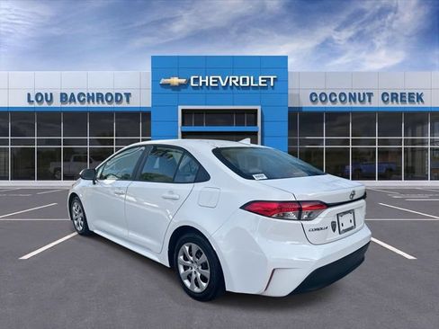 Used 2024 Toyota Corolla LE FWD image 6