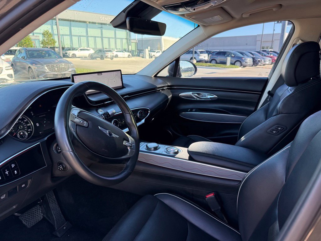 Used 2022 Genesis GV70 2.5T w/ Advanced Package AWD/4WD image 12