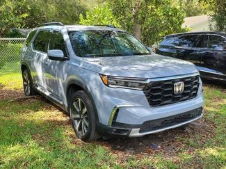 Used 2024 Honda Pilot Touring video 1