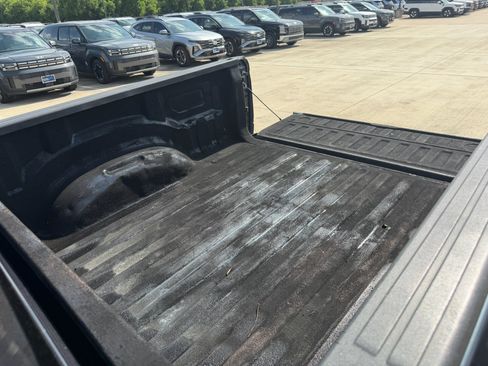 Used 2019 RAM 1500 Big Horn RWD image 31