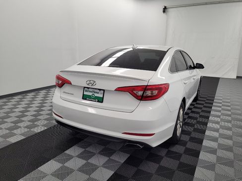 Used 2017 Hyundai Sonata SE FWD image 7