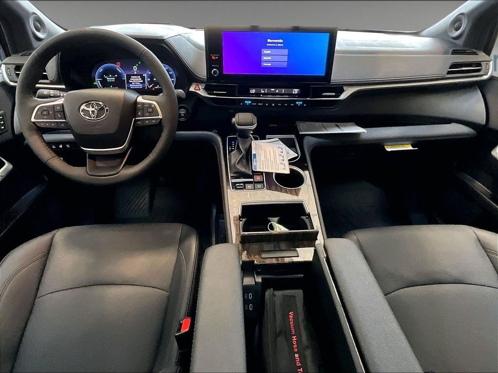 New 2026 Toyota Sienna Platinum AWD/4WD image 12