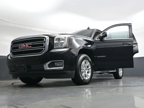 Used 2020 GMC Yukon SLT w/ Open Road Package image 41