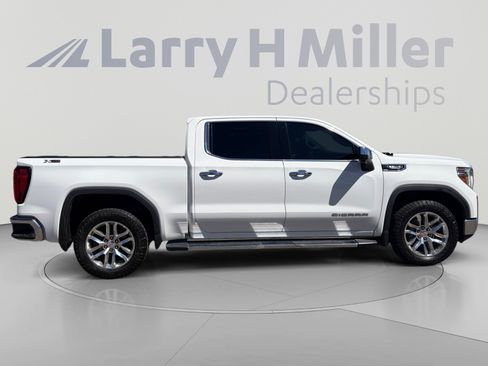 Used 2021 GMC Sierra 1500 SLT w/ SLT Premium Package AWD/4WD image 7
