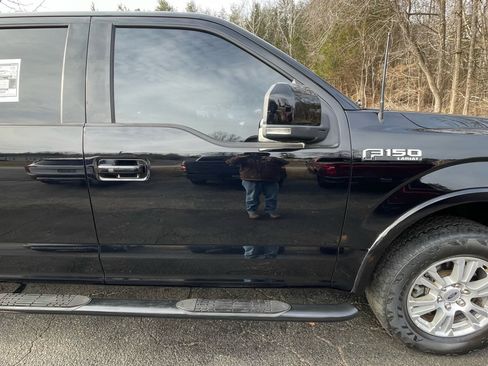 Used 2016 Ford F150 Lariat image 11