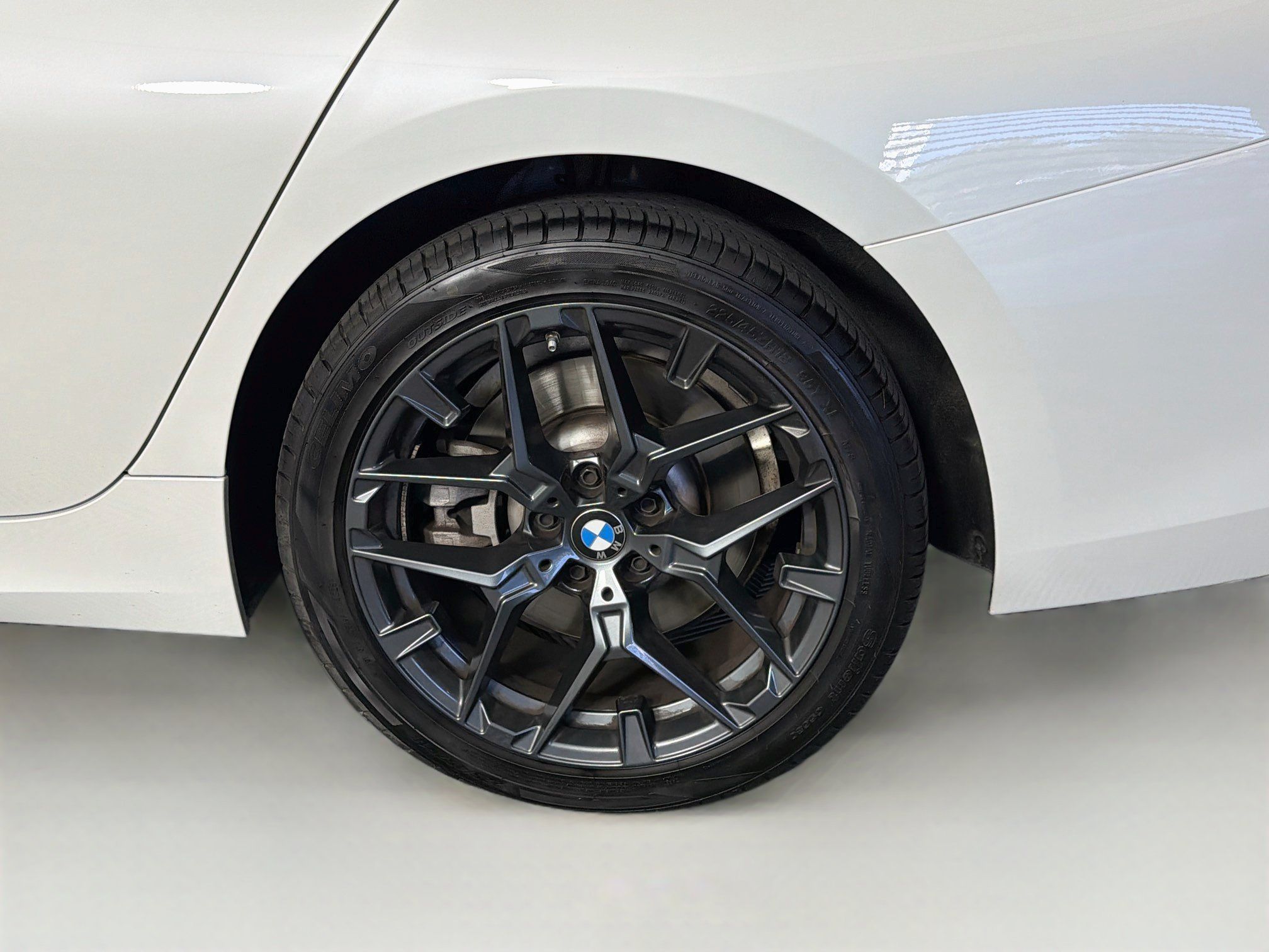 Used 2026 BMW 330i xDrive Sedan AWD/4WD image 11