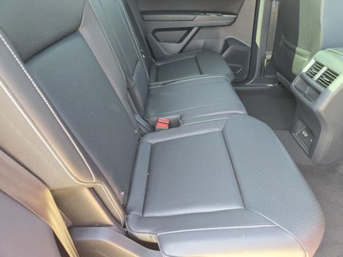 Used 2020 Volkswagen Atlas Cross Sport SEL w/ Cross Sport MDO Package AWD/4WD image 18