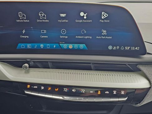 New 2026 Cadillac Optiq Sport 1 RWD image 28
