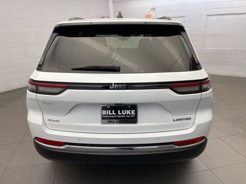 Certified 2023 Jeep Grand Cherokee Limited image 6