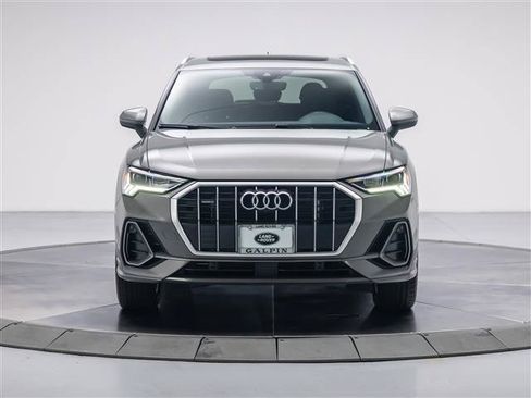 Used 2024 Audi Q3 2.0T Premium Plus w/ Premium Plus Package AWD/4WD image 8