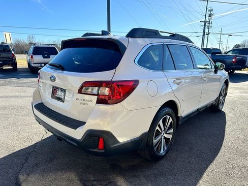 Used 2018 Subaru Outback 3.6R Limited image 8