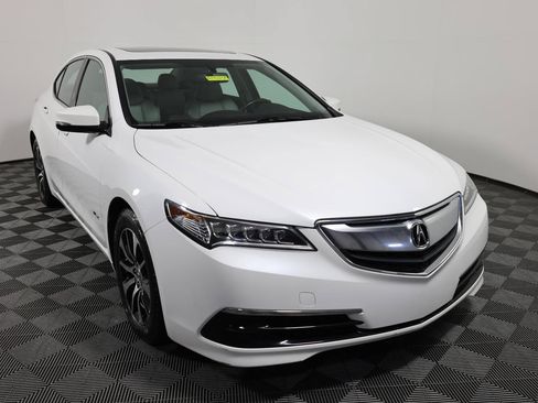 Used 2016 Acura TLX FWD image 3