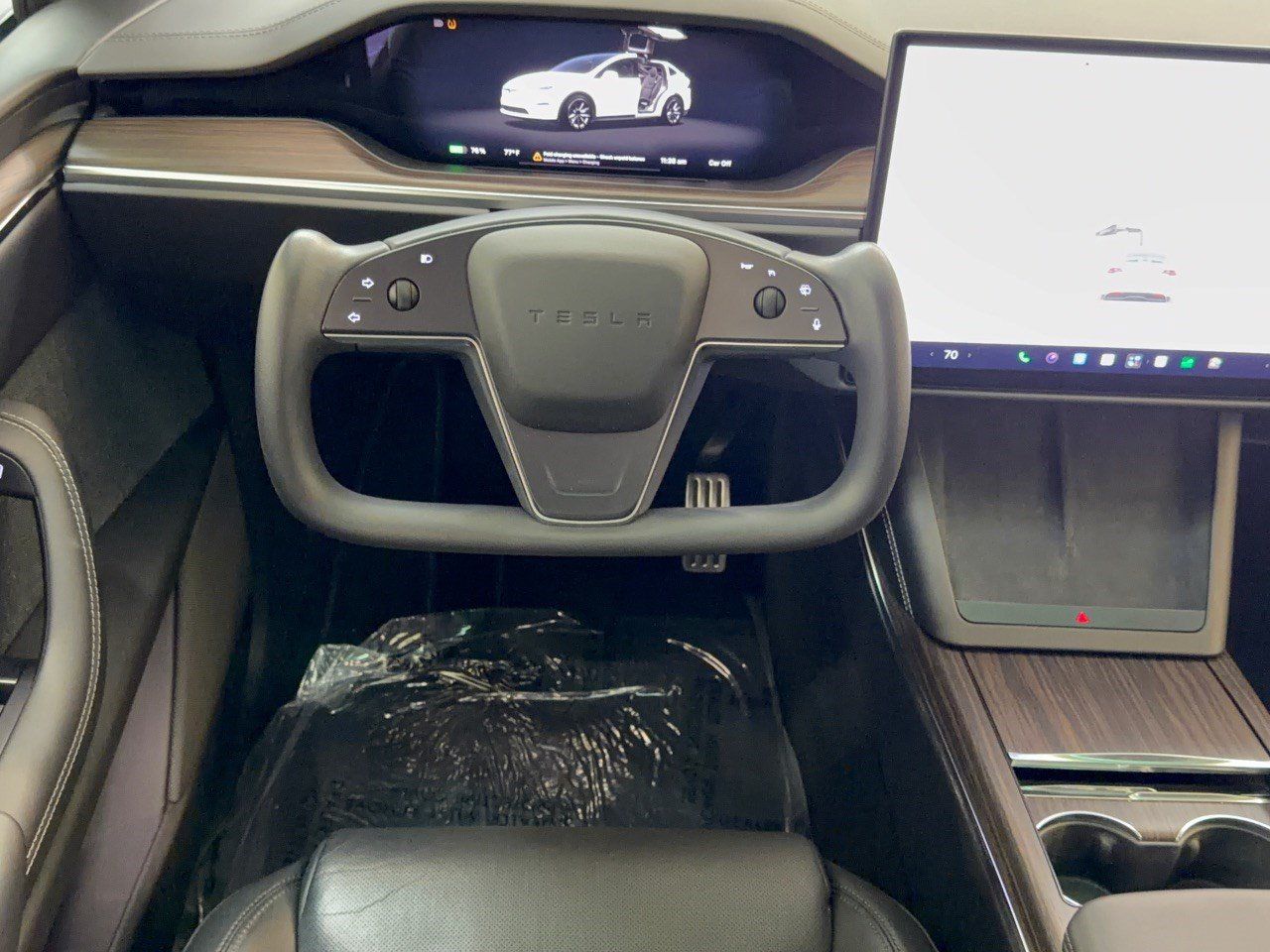 Used 2023 Tesla Model X AWD/4WD image 10