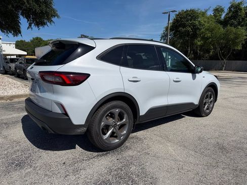 Used 2025 Ford Escape ST-Line FWD image 7