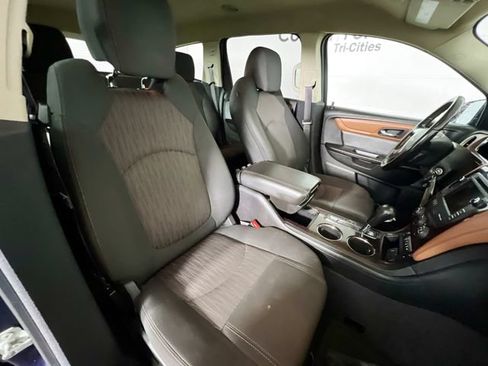 Used 2015 Chevrolet Traverse LT w/ Style and Technology Package AWD/4WD image 18