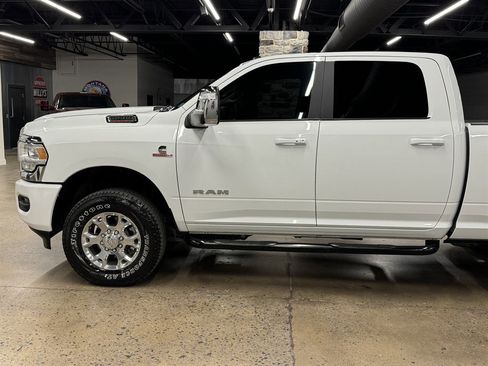 Used 2024 RAM 2500 Laramie AWD/4WD image 5