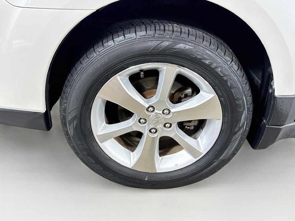 Used 2014 Subaru Outback 2.5i Limited AWD/4WD image 40