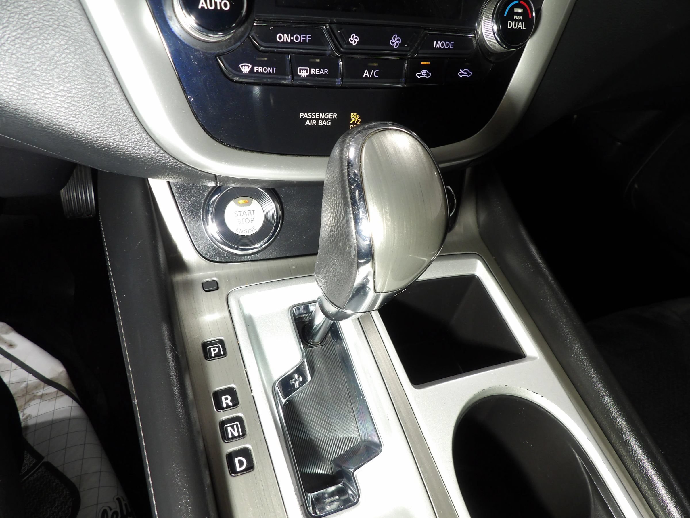 Used 2018 Nissan Murano SV AWD/4WD image 16