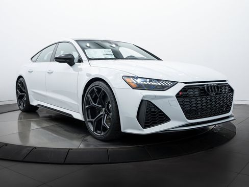 New 2025 Audi RS 7 Performance image 2