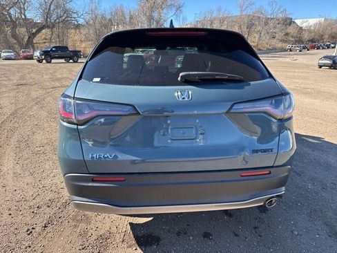 Used 2023 Honda HR-V Sport image 5
