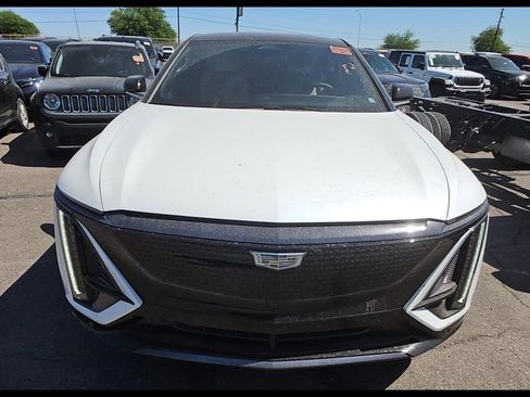 Certified 2025 Cadillac Lyriq Sport w/ Nappa Leather Package AWD/4WD image 2