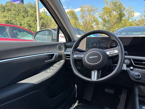 Used 2026 Hyundai Sonata Blue FWD image 33