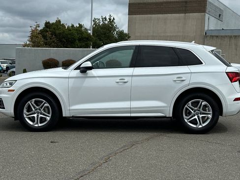Used 2018 Audi Q5 2.0T Premium Plus w/ Premium Plus Package AWD/4WD image 9