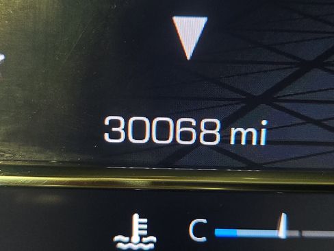 Used 2024 GMC Sierra 2500 Denali w/ Technology Package image 19