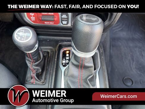 Used 2021 Jeep Wrangler Unlimited Rubicon AWD/4WD image 35