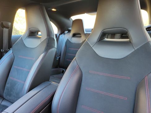 Used 2023 Mercedes-Benz CLA 250 image 15