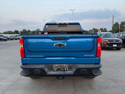 Used 2024 Chevrolet Silverado 1500 ZR2 w/ Technology Package AWD/4WD image 6