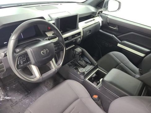 Used 2024 Toyota Tacoma TRD Off-Road AWD/4WD image 21