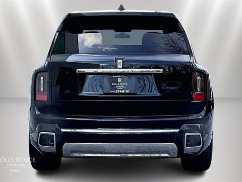 New 2026 Rolls-Royce Cullinan image 4