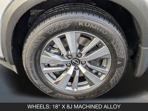 New 2025 Nissan Pathfinder SL w/ Cargo Package image 11