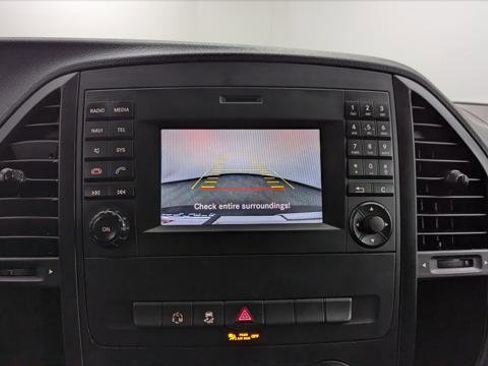 Used 2018 Mercedes-Benz Metris image 22