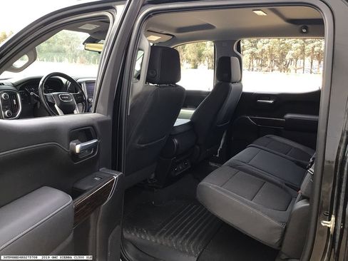 Used 2019 GMC Sierra 1500 SLE w/ SLE Value Package image 13