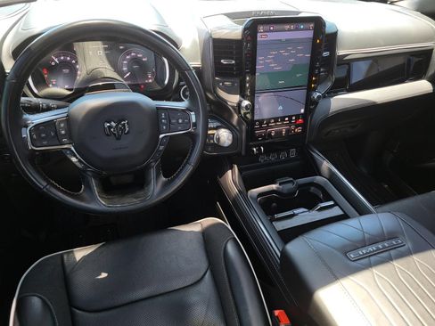 Used 2025 RAM 1500 Limited AWD/4WD image 17