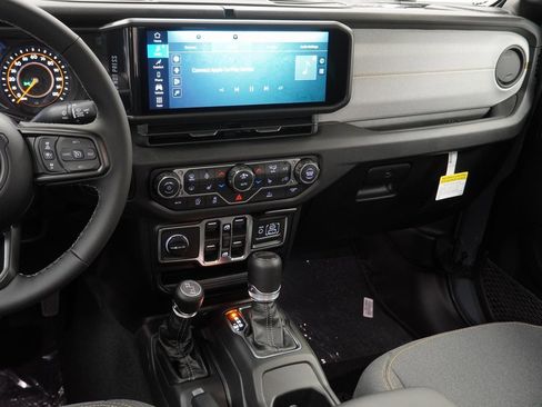 New 2026 Jeep Gladiator Sport image 20