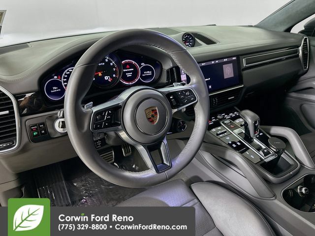 Used 2021 Porsche Cayenne GTS AWD/4WD image 10