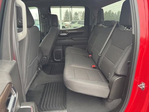 Used 2024 Chevrolet Silverado 1500 LT image 16